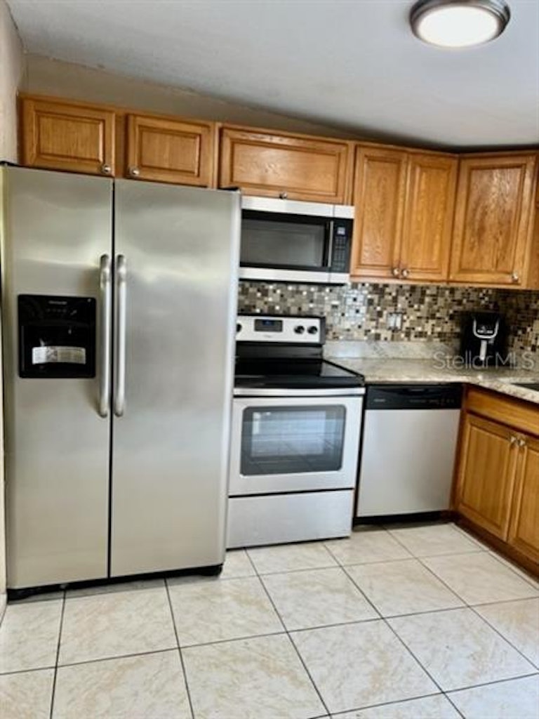 Photo 10 of 23 - 371 S Grant St, Longwood, FL 32750