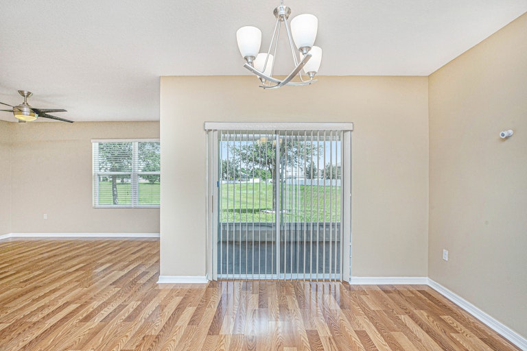 Photo 6 of 17 - 3999 Bramblewood Loop, Spring Hill, FL 34609
