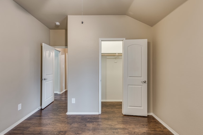 Photo 21 of 25 - 1308 Land Oak Rd, Royse City, TX 75189