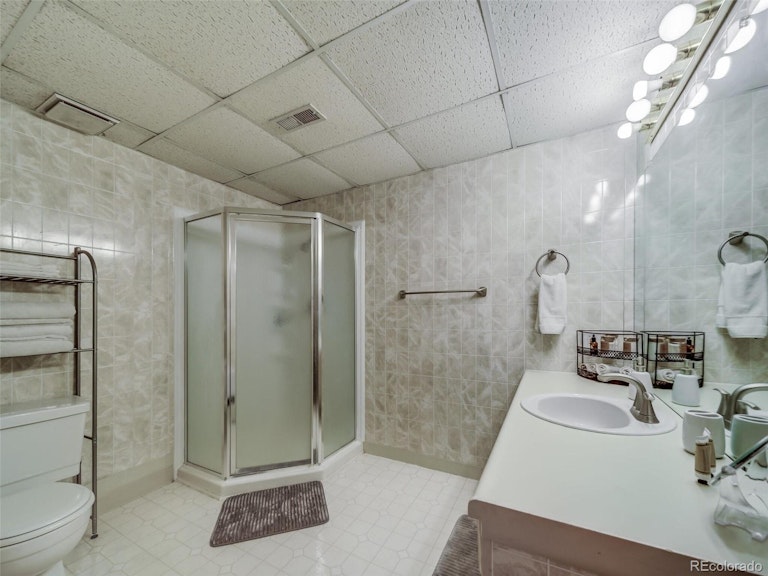 Photo 28 of 40 - 2871 W Long Dr Unit D, Littleton, CO 80120