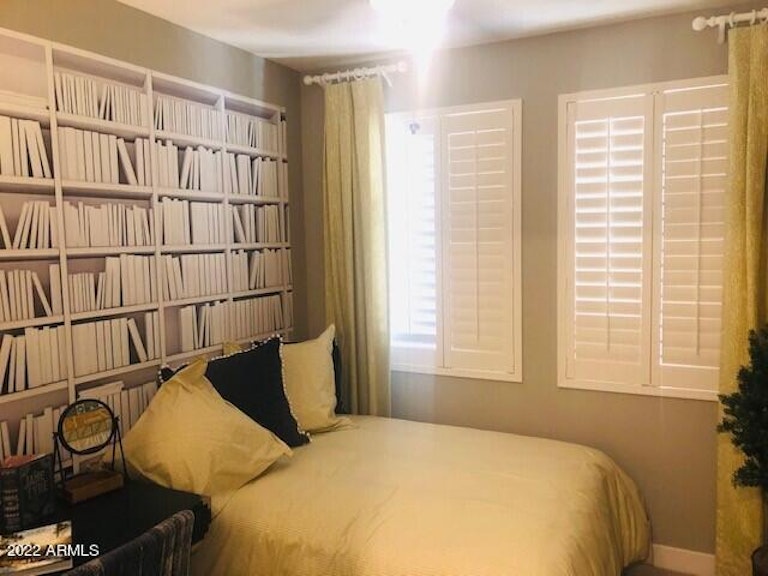 Photo 11 of 32 - 15298 W Linden St, Goodyear, AZ 85338