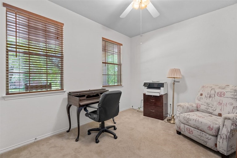 Photo 26 of 37 - 414 Las Colinas Dr, Leander, TX 78641