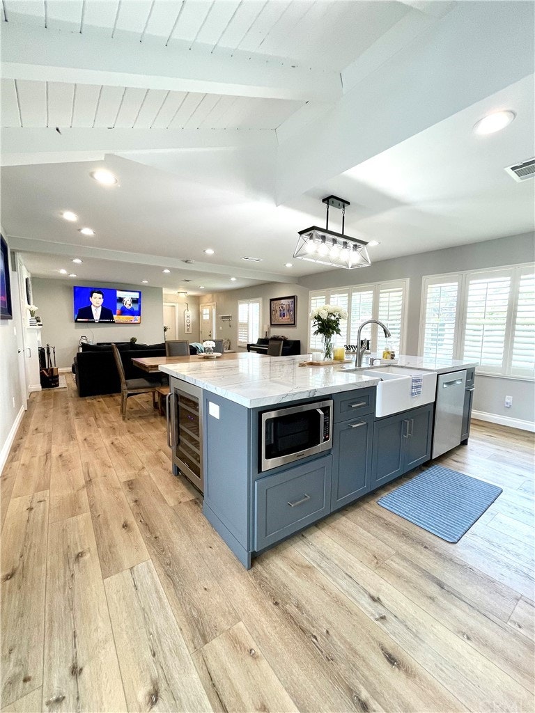 Photo 15 of 51 - 5807 E Monlaco Rd, Long Beach, CA 90808