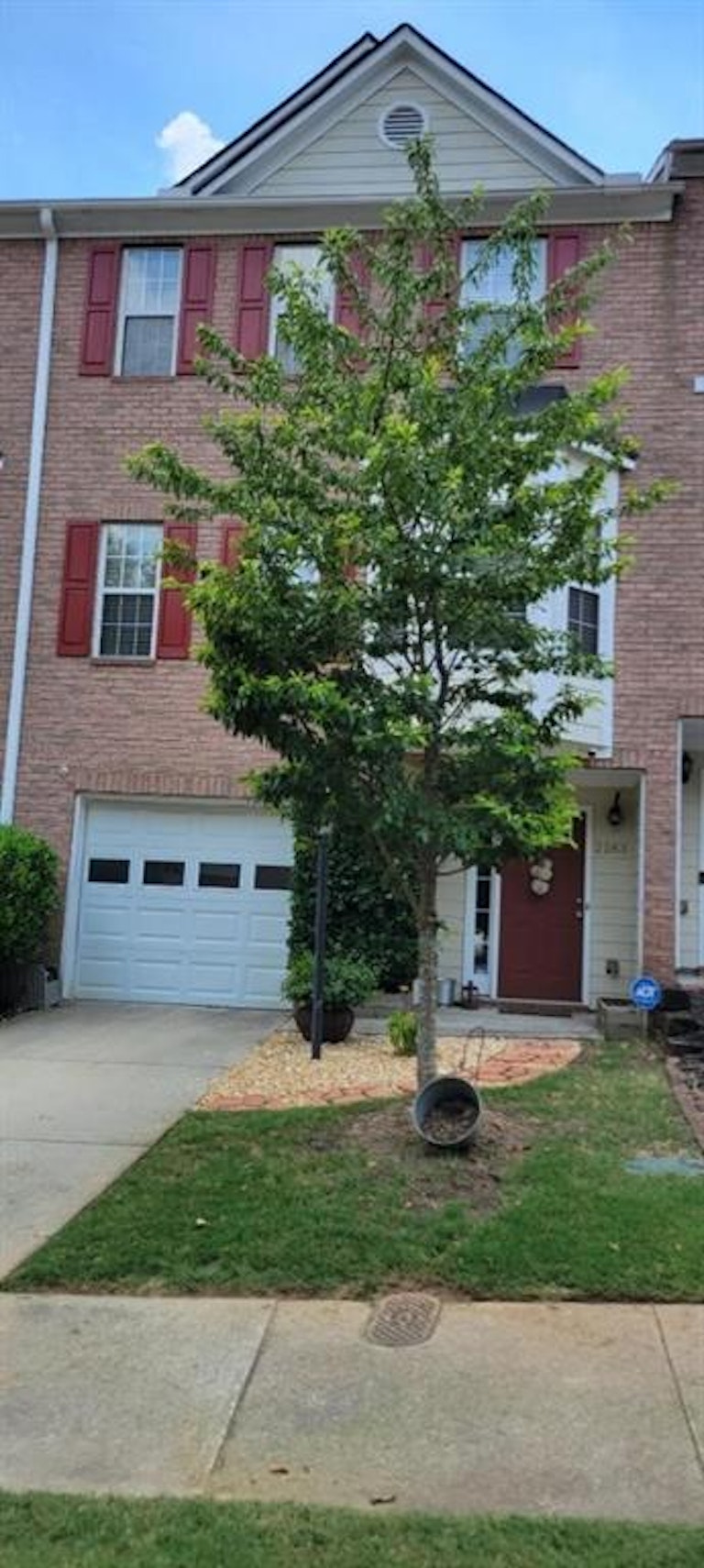Photo 1 of 82 - 2183 Millgate Ln, Buford, GA 30519