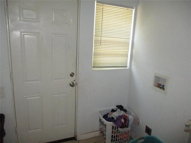 Photo 10 of 26 - 624 28th Ave S, Saint Petersburg, FL 33705