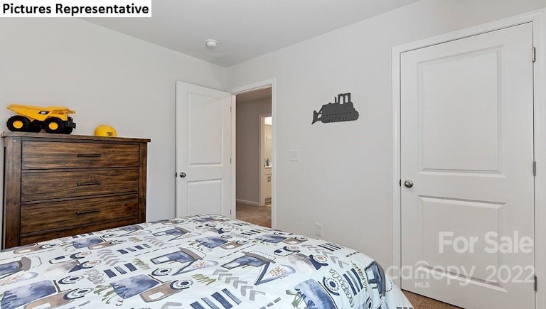 Photo 23 of 28 - 8117 Clairwood Dr #8, Charlotte, NC 28269