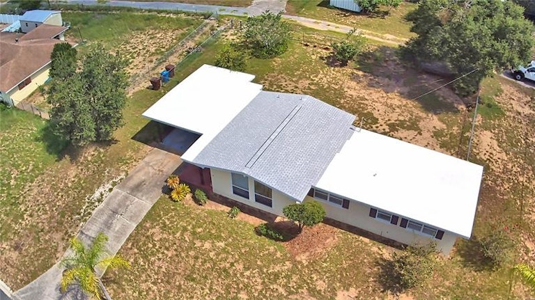 Photo 39 of 44 - 735 Wildabon Ave, Lake Wales, FL 33853