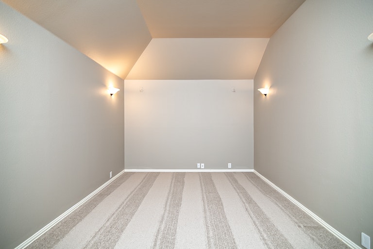 Photo 29 of 36 - 9113 Windsor Dr, Little Elm, TX 75068