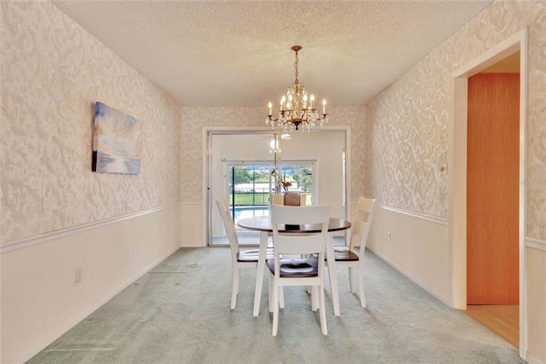 Photo 13 of 43 - 540 S Triplet Lake Dr, Casselberry, FL 32707