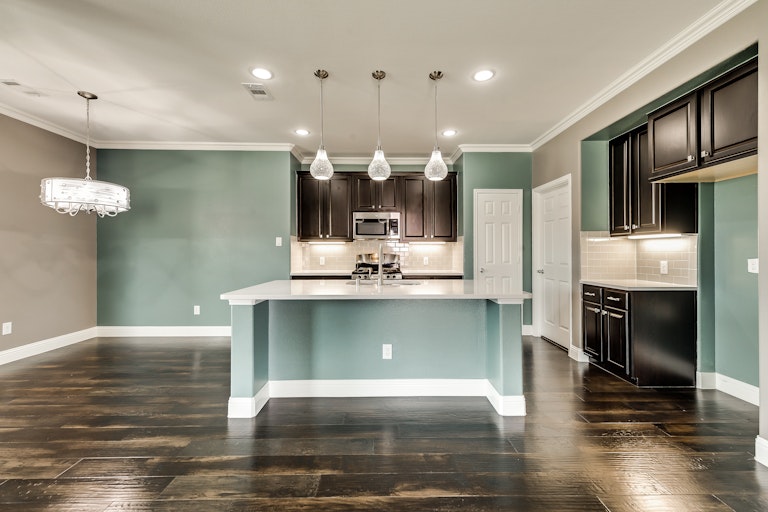 Photo 5 of 26 - 1801 Kaiser Cv, Argyle, TX 76226