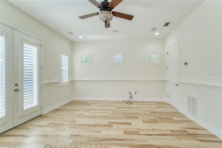 Photo 50 of 88 - 2113 S West Shore Blvd, Tampa, FL 33629