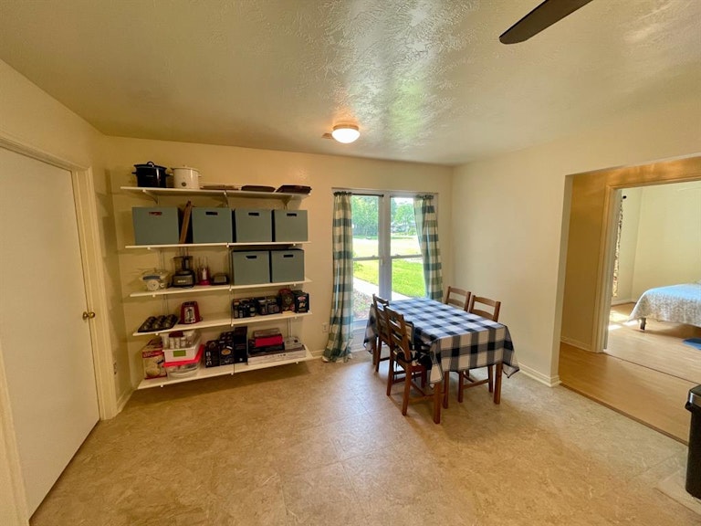 Photo 15 of 45 - 16107 Mesa Blvd, Humble, TX 77396