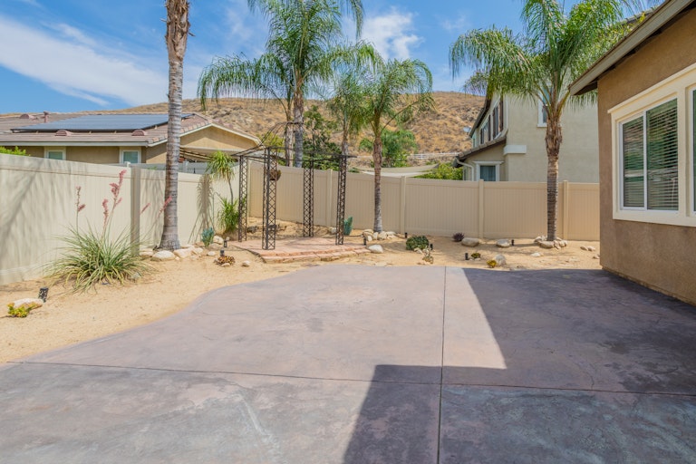 Photo 26 of 26 - 7406 Muir Ct, Highland, CA 92346