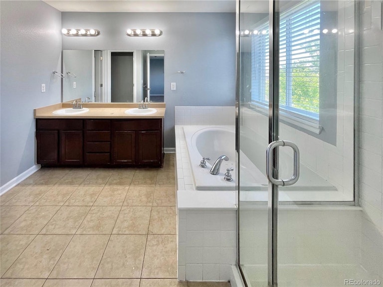 Photo 9 of 17 - 16423 E 96th Way, Commerce City, CO 80022
