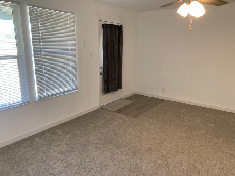 Photo 25 of 69 - 3736 Natoma Way, Sacramento, CA 95838