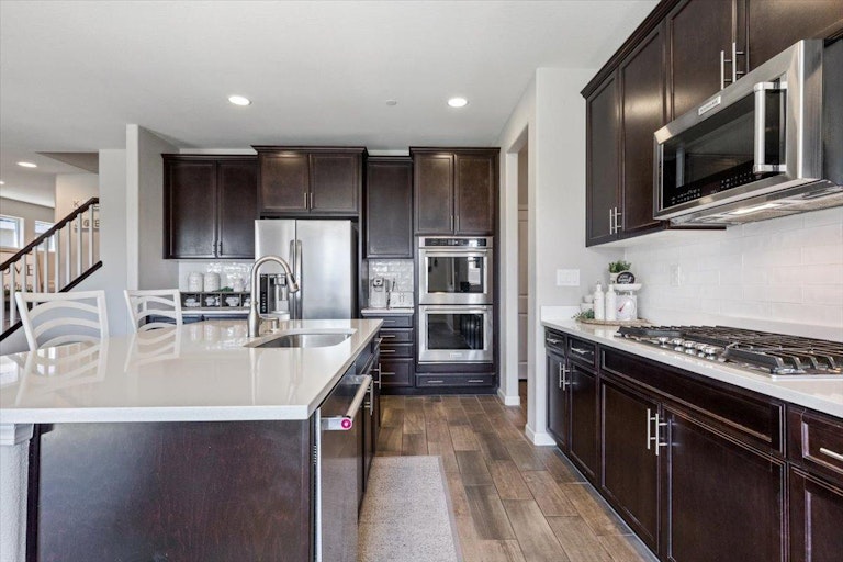 Photo 6 of 42 - 2156 Castle Pines Way, Roseville, CA 95747