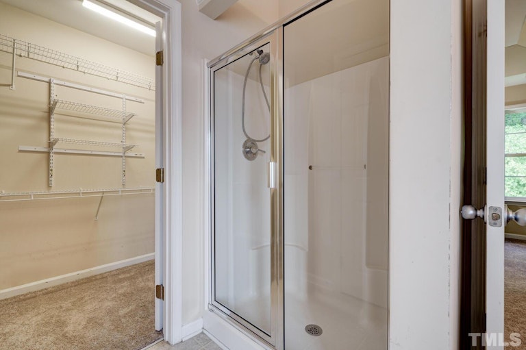 Photo 26 of 51 - 902 Widewaters Pkwy, Knightdale, NC 27545