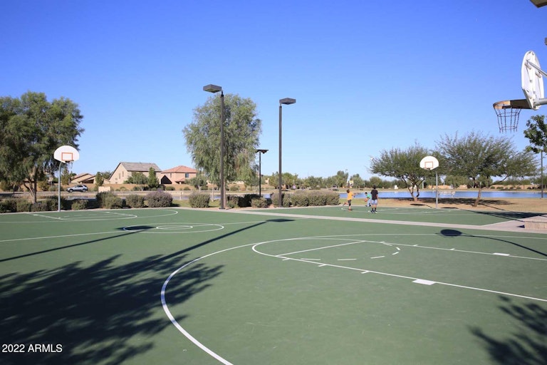 Photo 35 of 53 - 18544 N Lariat Rd, Maricopa, AZ 85138