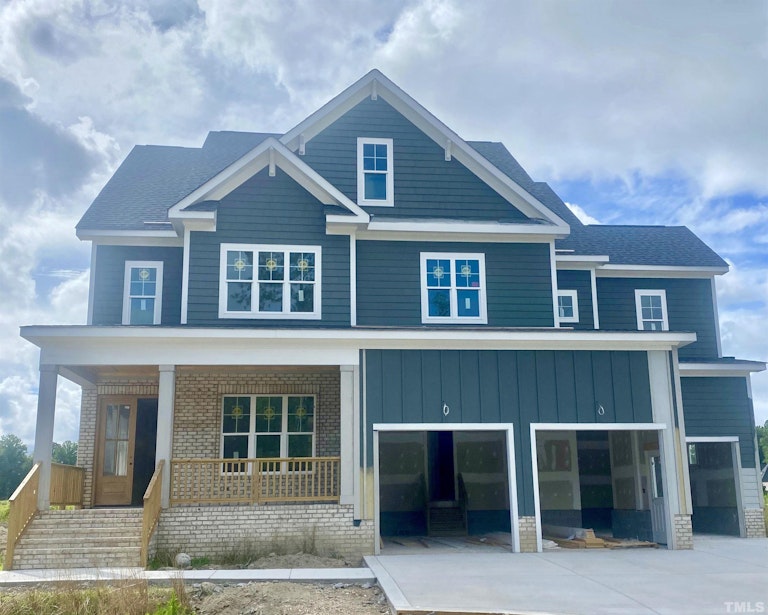 Photo 1 of 11 - 6452 Camellia Creek Dr, Raleigh, NC 27603