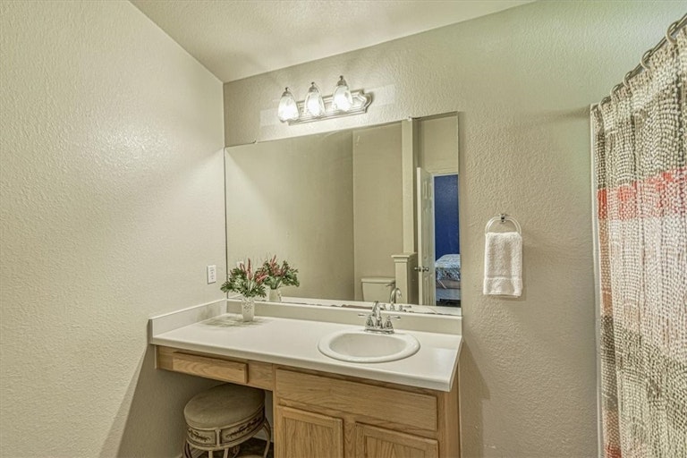 Photo 16 of 28 - 1200 Pine Portage Loop, Leander, TX 78641