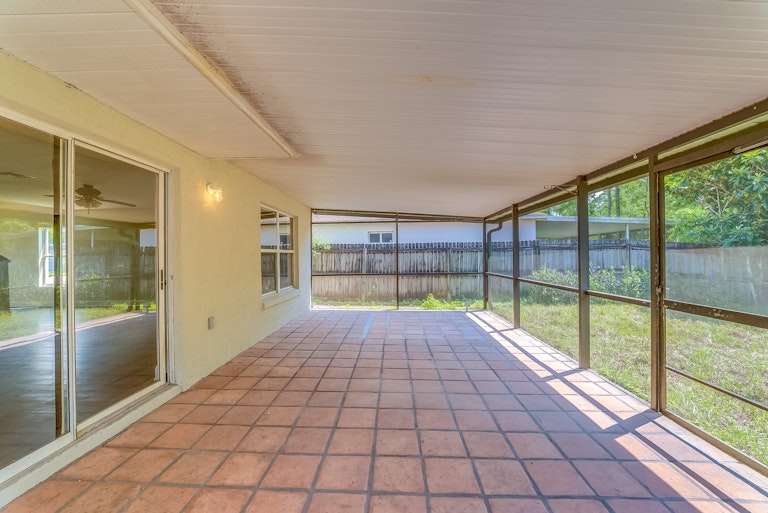 Photo 20 of 23 - 2206 Stone Abbey Blvd, Orlando, FL 32828