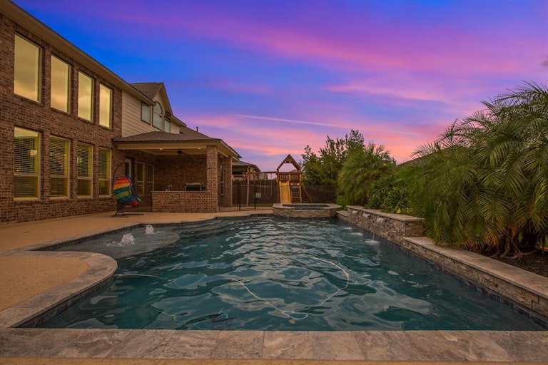 Photo 46 of 47 - 10610 Grace Hollow Dr, Cypress, TX 77433