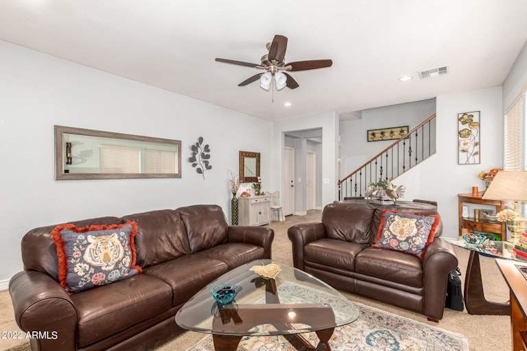 Photo 11 of 45 - 1787 S Starling Dr, Gilbert, AZ 85295