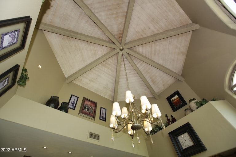 Photo 16 of 43 - 8190 E Kalil Dr, Scottsdale, AZ 85260