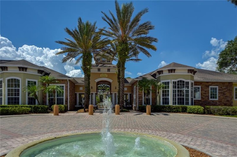 Photo 32 of 35 - 10103 Courtney Palms Blvd #202, Tampa, FL 33619