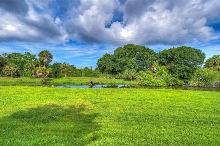 Photo 42 of 49 - 2105 Dartmouth Dr, Holiday, FL 34691