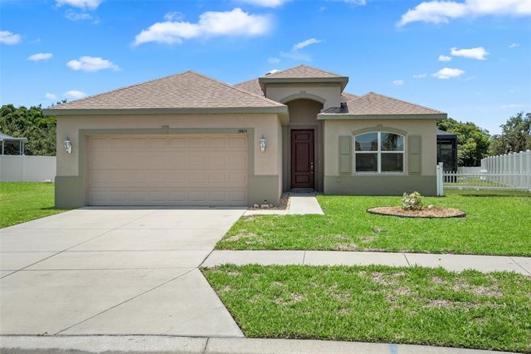 Photo 3 of 53 - 14424 Balloch Dr, Hudson, FL 34667