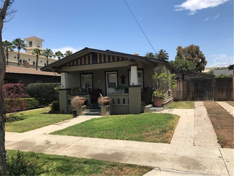 Photo 1 of 1 - 331 N Olive St, Orange, CA 92866