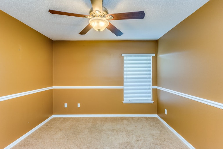 Photo 24 of 33 - 1019 Landview Ct, Orlando, FL 32828