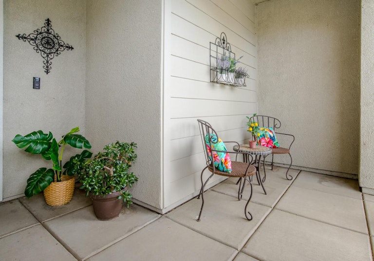 Photo 14 of 46 - 2694 Briscoe Pl, Woodland, CA 95776