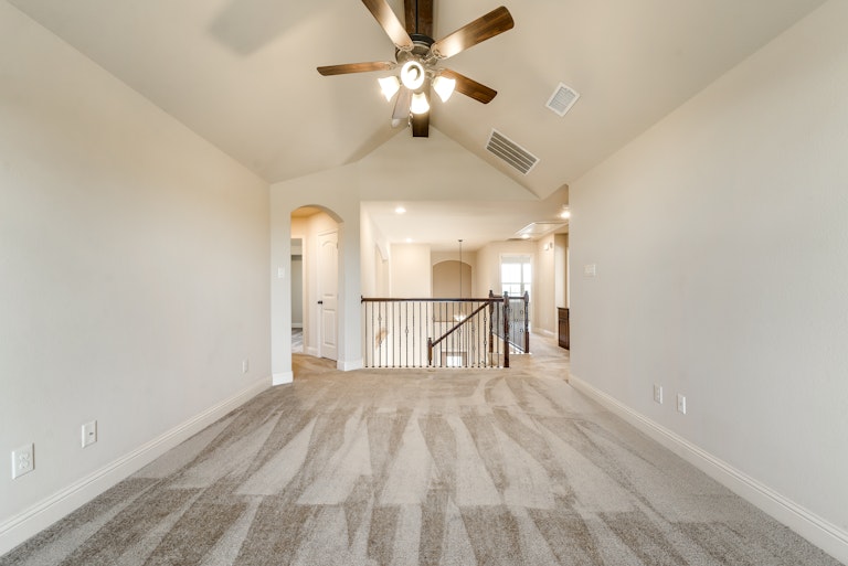 Photo 18 of 31 - 341 Oxford Pl, Prosper, TX 75078