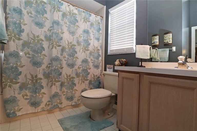 Photo 19 of 32 - 3943 Ocita Dr, Orlando, FL 32837