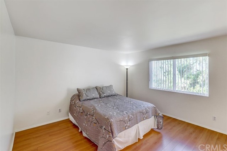 Photo 29 of 36 - 197 Lydia Ln, Corona, CA 92882