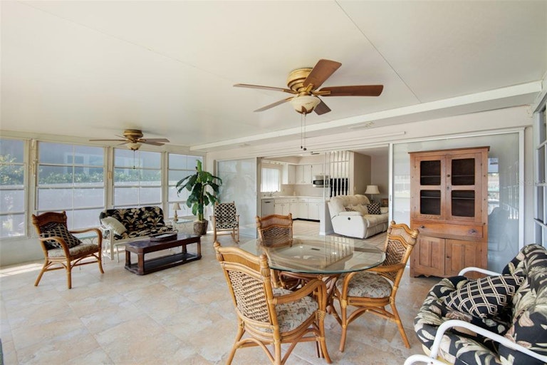 Photo 25 of 42 - 372 Westwinds Dr, Palm Harbor, FL 34683