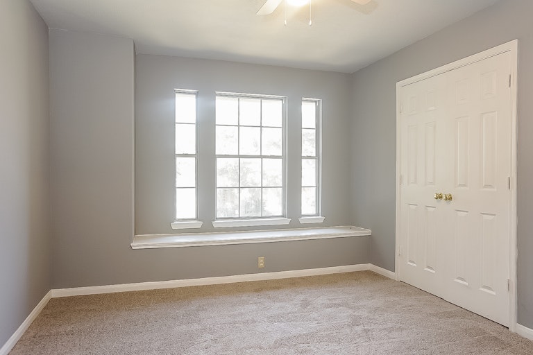 Photo 24 of 27 - 8910 Aberdeen Park Dr, Houston, TX 77095