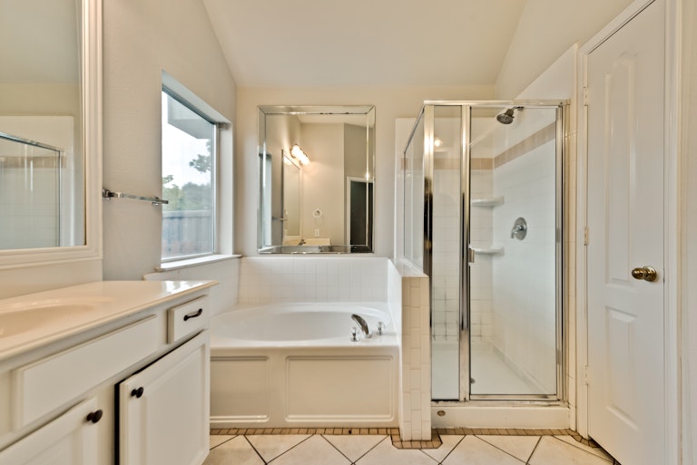 Photo 17 of 28 - 802 Cheyenne Dr, Allen, TX 75002
