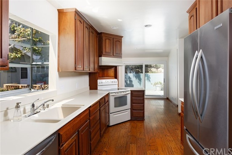 Photo 6 of 51 - 26 N Stonington Rd, Laguna Beach, CA 92651