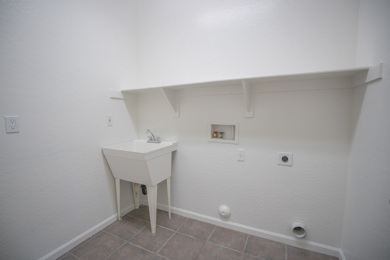 Photo 31 of 36 - 13423 W Citrus Ct, Litchfield Park, AZ 85340