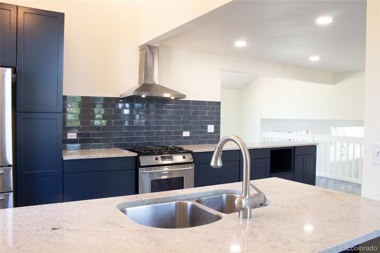 Photo 5 of 37 - 7659 Robb St, Arvada, CO 80005