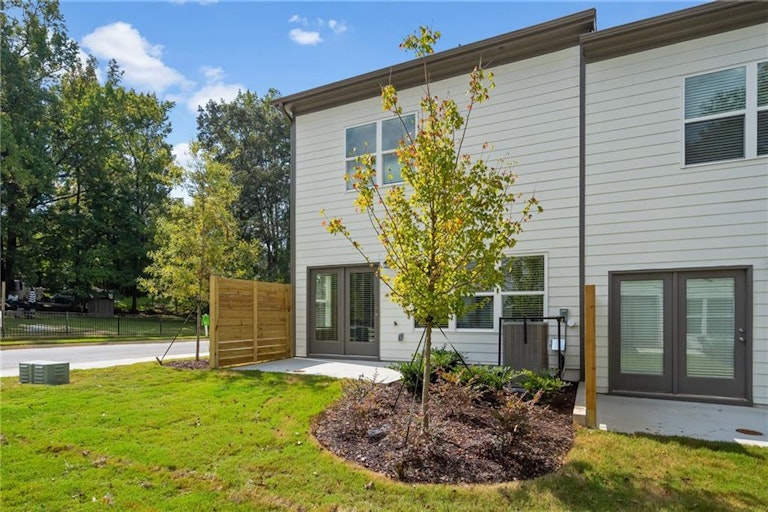 Photo 38 of 39 - 2915 Ilir Mnr NW #30, Atlanta, GA 30318