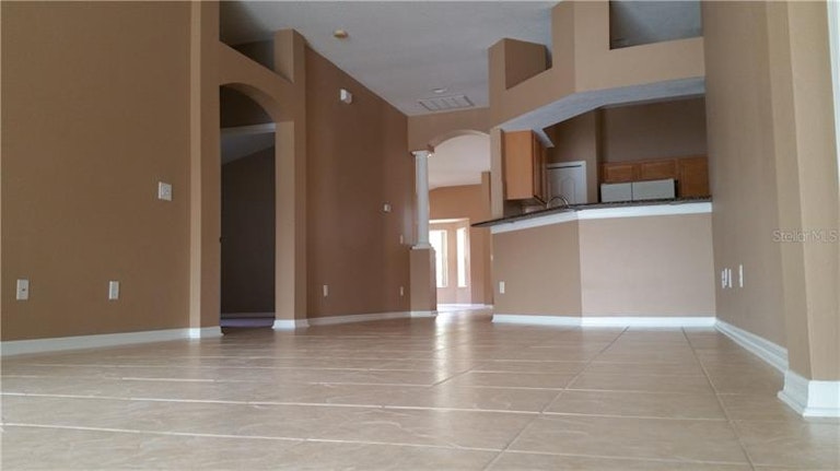 Photo 12 of 24 - 27434 Edenfield Dr, Wesley Chapel, FL 33544