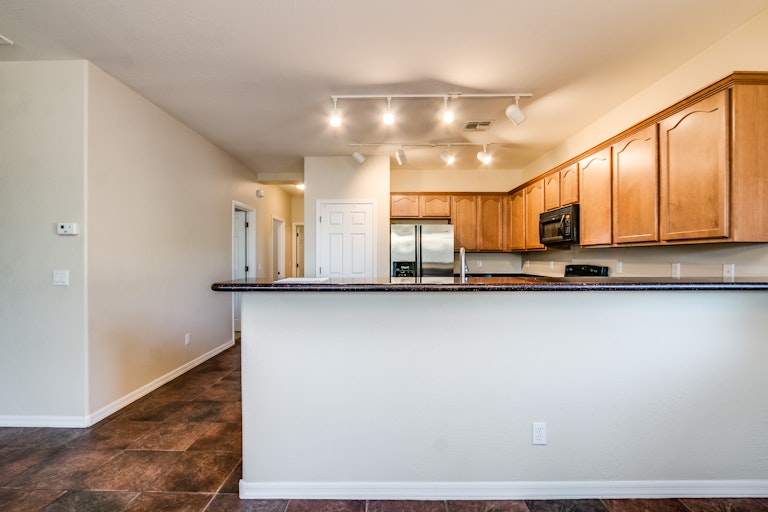 Photo 6 of 32 - 22792 W Hopi St, Buckeye, AZ 85326