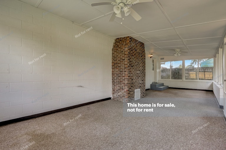 Photo 34 of 39 - 11332 Soforenko Dr, Jacksonville, FL 32218