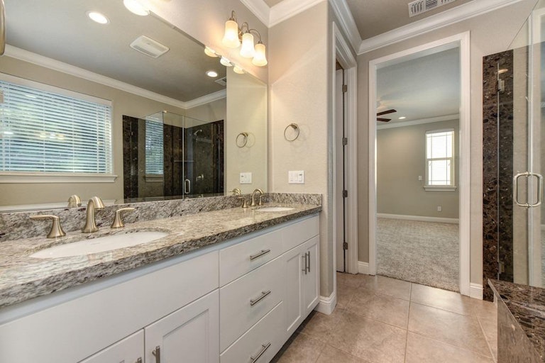 Photo 21 of 34 - 668 Addison Ln, Folsom, CA 95630