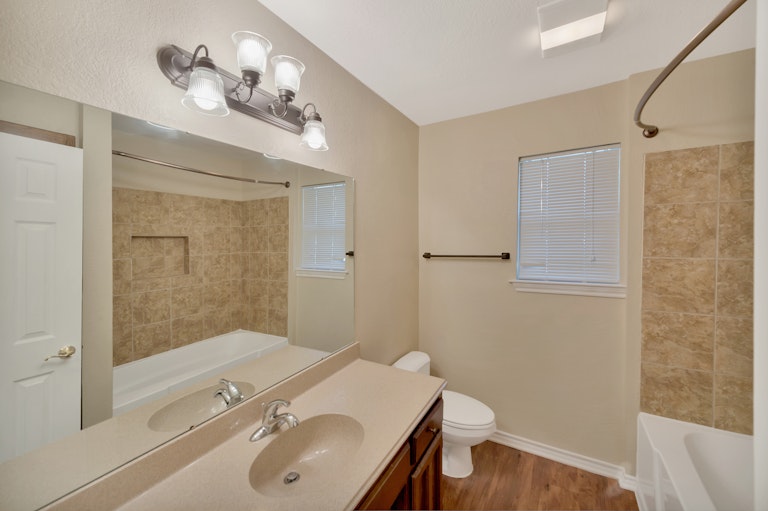 Photo 23 of 24 - 1800 Timberline Dr, Benbrook, TX 76126
