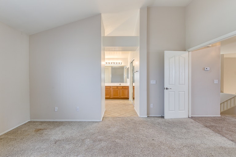 Photo 16 of 34 - 4379 S Coachhouse Ct, Gilbert, AZ 85297